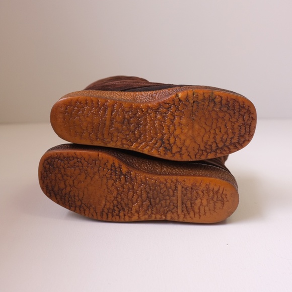 vintage brown suede boots | vtg 1960s brown boots - Picture 14 of 16